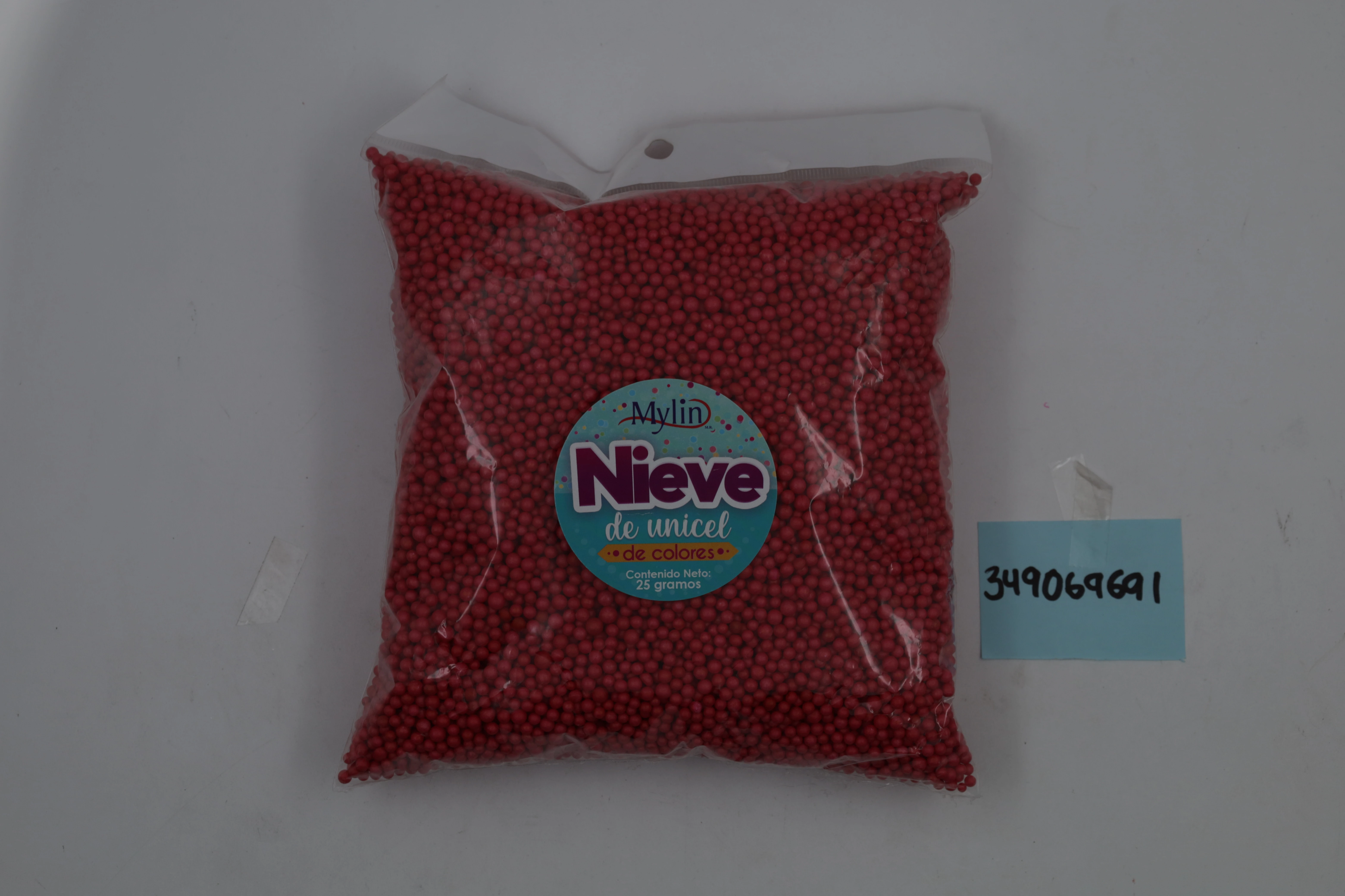 NIEVE DE UNICEL 25GRS 3197 ROJO.