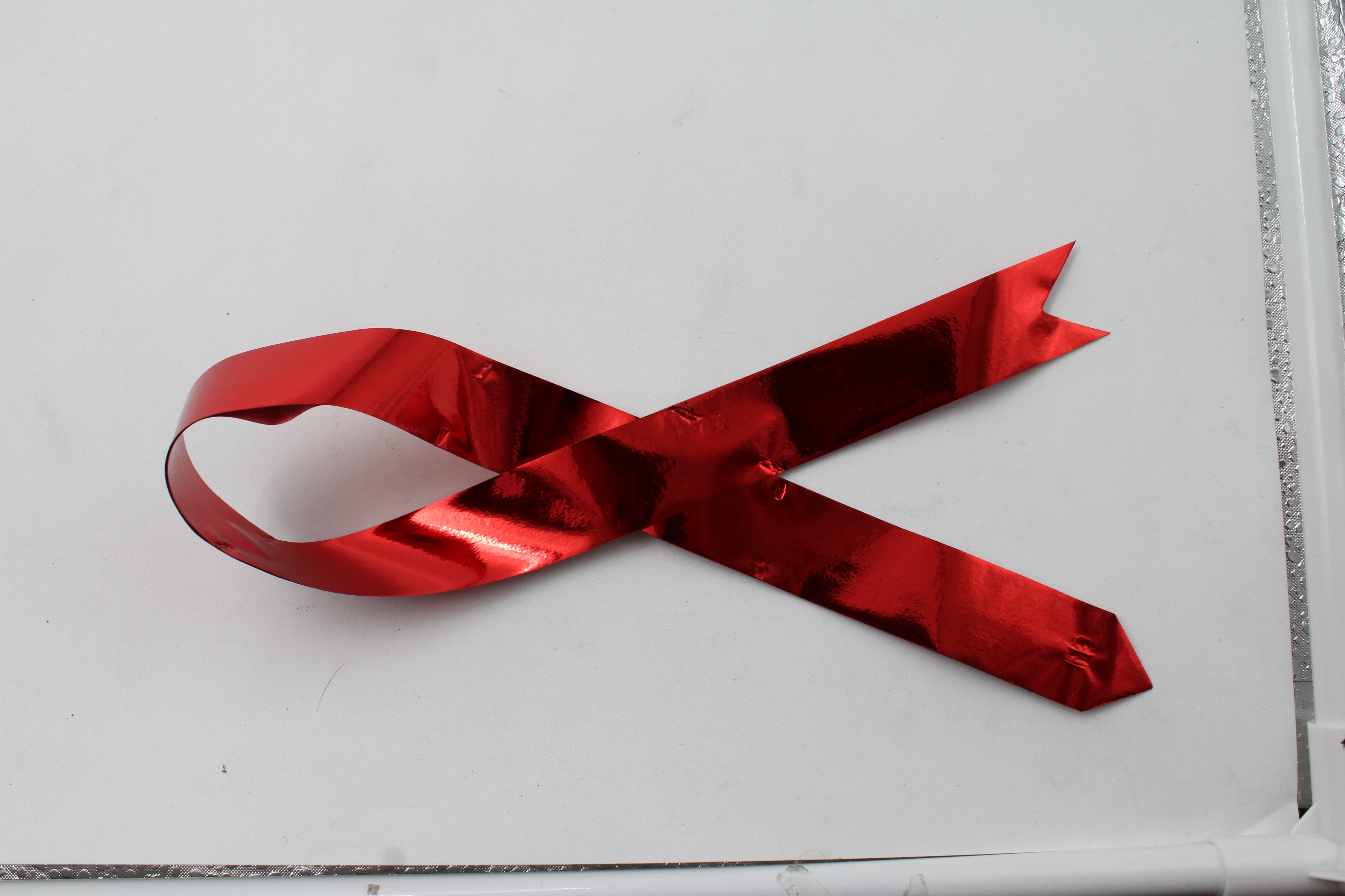 LISTON CELOMAGICO C/50 MEDIANO METALICO 02 ROJO